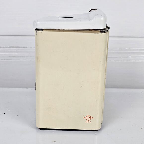 Vintage child's tin Wash O' Matic toy washing machine 6 x 4.5 x 3.75 - Picture 10 of 14